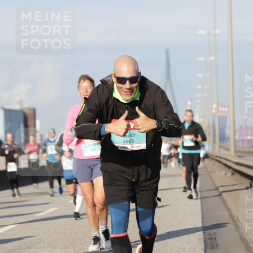 03.10.2025 - Köhlbrandbrückenlauf Jannik Wohlers http://msf.ph/oto/9091454 03.10.2025 09:59:28 Position 3 3843, 3507 meine-sportfotos.de