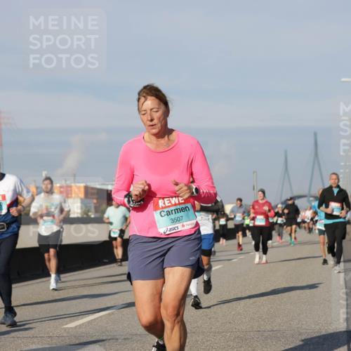 03.10.2025 - Köhlbrandbrückenlauf Jannik Wohlers http://msf.ph/oto/9091566 03.10.2025 09:59:30 Position 3 3507 meine-sportfotos.de