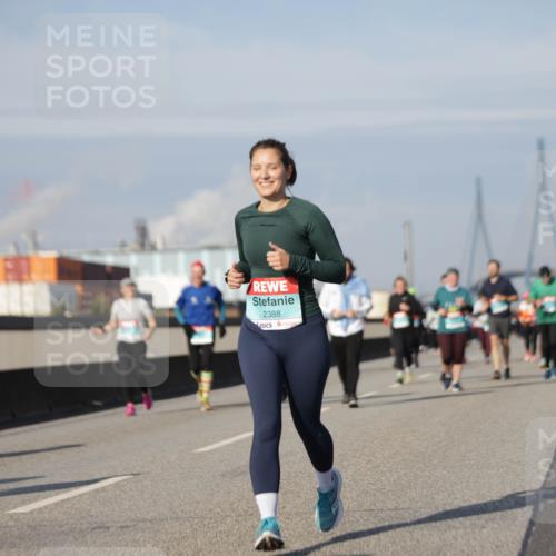 03.10.2025 - Köhlbrandbrückenlauf Jannik Wohlers http://msf.ph/oto/9091591 03.10.2025 10:11:08 Position 3 2388 meine-sportfotos.de