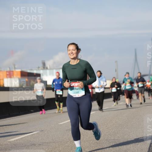 03.10.2025 - Köhlbrandbrückenlauf Jannik Wohlers http://msf.ph/oto/9091607 03.10.2025 10:11:08 Position 3 2388 meine-sportfotos.de
