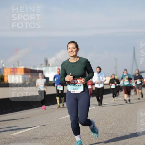 03.10.2025 - Köhlbrandbrückenlauf Jannik Wohlers http://msf.ph/oto/9091614 03.10.2025 10:11:09 Position 3 2388 meine-sportfotos.de