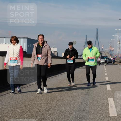 03.10.2025 - Köhlbrandbrückenlauf Fabian Wolf http://msf.ph/oto/9091665 03.10.2025 10:27:51 Position 3 2908, 3 meine-sportfotos.de