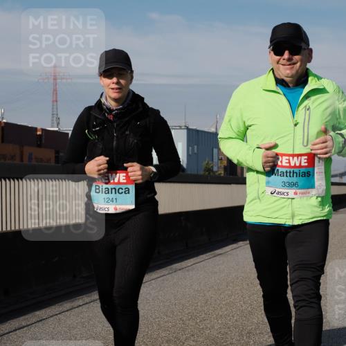 03.10.2025 - Köhlbrandbrückenlauf Fabian Wolf http://msf.ph/oto/9091776 03.10.2025 10:27:55 Position 3 1241, 3396 meine-sportfotos.de