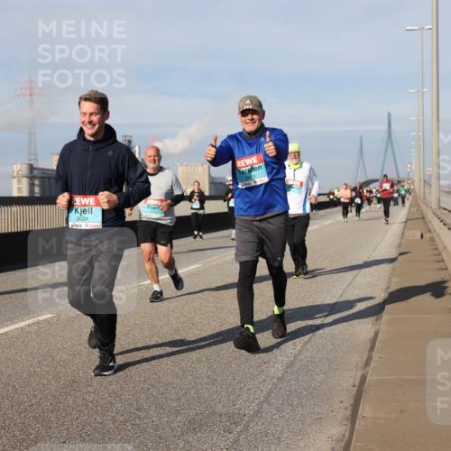 03.10.2025 - Köhlbrandbrückenlauf Lena Gebhardt http://msf.ph/oto/9091820 03.10.2025 10:08:04 Position 2 2624 meine-sportfotos.de