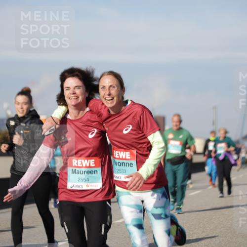 03.10.2025 - Köhlbrandbrückenlauf Jannik Wohlers http://msf.ph/oto/9092437 03.10.2025 10:11:43 Position 3 2533, 2554 meine-sportfotos.de