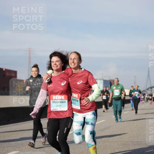 03.10.2025 - Köhlbrandbrückenlauf Jannik Wohlers http://msf.ph/oto/9092479 03.10.2025 10:11:43 Position 3 2554, 2533 meine-sportfotos.de