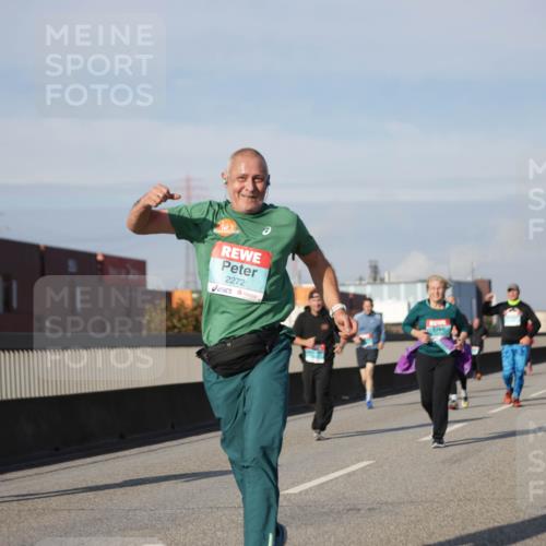 03.10.2025 - Köhlbrandbrückenlauf Jannik Wohlers http://msf.ph/oto/9092674 03.10.2025 10:11:48 Position 3 2272 meine-sportfotos.de