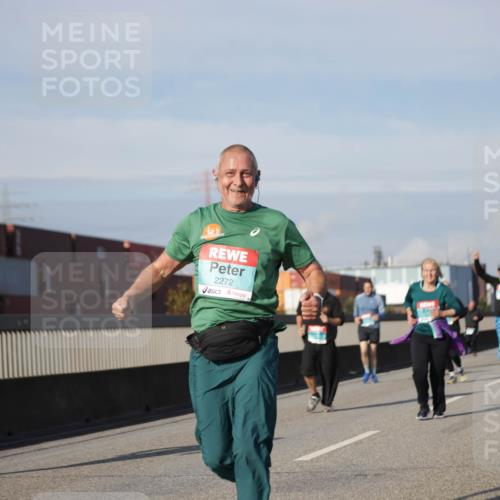 03.10.2025 - Köhlbrandbrückenlauf Jannik Wohlers http://msf.ph/oto/9092693 03.10.2025 10:11:48 Position 3 2272 meine-sportfotos.de
