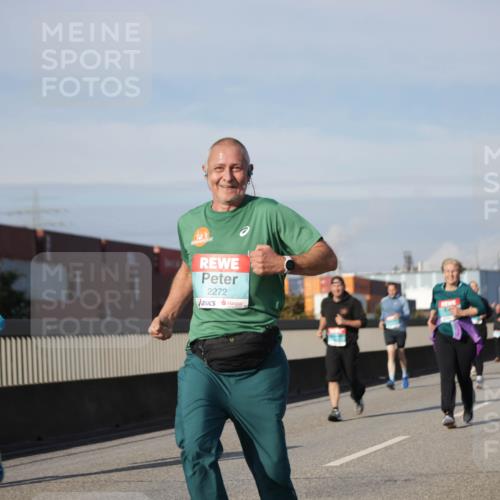 03.10.2025 - Köhlbrandbrückenlauf Jannik Wohlers http://msf.ph/oto/9092707 03.10.2025 10:11:48 Position 3 2272 meine-sportfotos.de