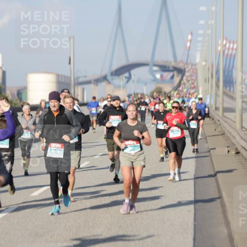 03.10.2025 - Köhlbrandbrückenlauf Jannik Wohlers http://msf.ph/oto/9092734 03.10.2025 10:00:12 Position 3 1634, 2499 meine-sportfotos.de