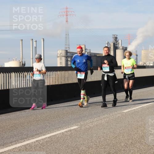 03.10.2025 - Köhlbrandbrückenlauf Lena Gebhardt http://msf.ph/oto/9092853 03.10.2025 10:08:31 Position 2 2343, 3510, 2342, 3293 meine-sportfotos.de