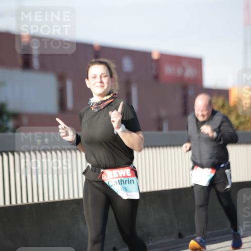 03.10.2025 - Köhlbrandbrückenlauf Jannik Wohlers http://msf.ph/oto/9093012 03.10.2025 10:11:57 Position 3 2976 meine-sportfotos.de