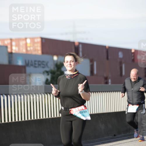 03.10.2025 - Köhlbrandbrückenlauf Jannik Wohlers http://msf.ph/oto/9093071 03.10.2025 10:11:57 Position 3  meine-sportfotos.de