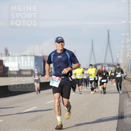 03.10.2025 - Köhlbrandbrückenlauf Jannik Wohlers http://msf.ph/oto/9093221 03.10.2025 10:12:00 Position 3 2973 meine-sportfotos.de