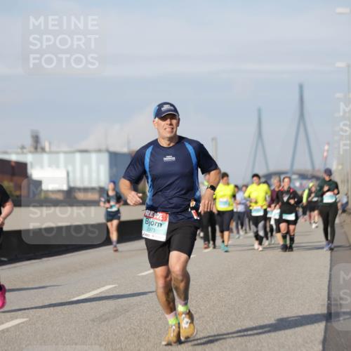 03.10.2025 - Köhlbrandbrückenlauf Jannik Wohlers http://msf.ph/oto/9093233 03.10.2025 10:12:01 Position 3 2973 meine-sportfotos.de