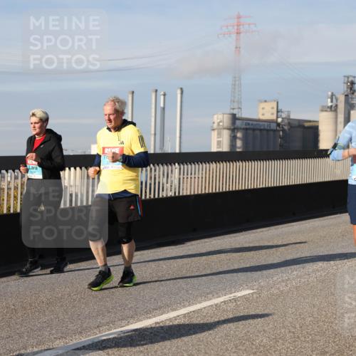 03.10.2025 - Köhlbrandbrückenlauf Lena Gebhardt http://msf.ph/oto/9093273 03.10.2025 10:08:42 Position 2 1324, 2763 meine-sportfotos.de