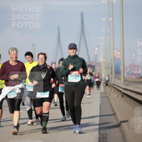 03.10.2025 - Köhlbrandbrückenlauf Jannik Wohlers http://msf.ph/oto/9093332 03.10.2025 10:12:07 Position 3 243, 1963, 6, 66, 2116, 290, 2271 meine-sportfotos.de
