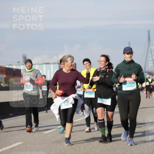 03.10.2025 - Köhlbrandbrückenlauf Jannik Wohlers http://msf.ph/oto/9093401 03.10.2025 10:12:08 Position 3 2436, 1963, 2116, 2271 meine-sportfotos.de
