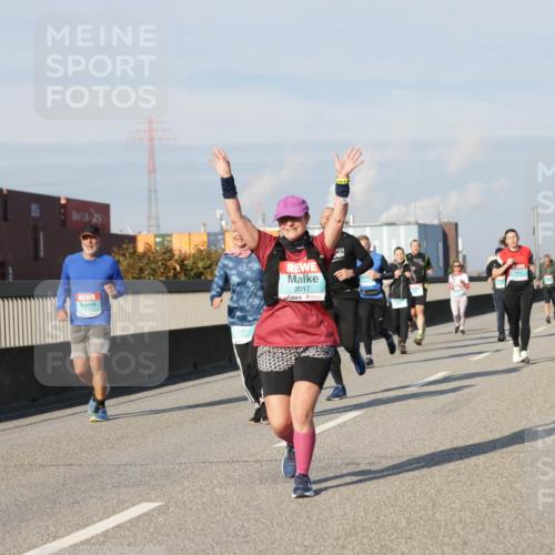 03.10.2025 - Köhlbrandbrückenlauf Jannik Wohlers http://msf.ph/oto/9093431 03.10.2025 10:00:37 Position 3 2017 meine-sportfotos.de