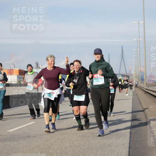 03.10.2025 - Köhlbrandbrückenlauf Jannik Wohlers http://msf.ph/oto/9093440 03.10.2025 10:12:09 Position 3 2116, 2271 meine-sportfotos.de
