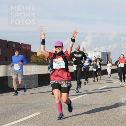 03.10.2025 - Köhlbrandbrückenlauf Jannik Wohlers http://msf.ph/oto/9093455 03.10.2025 10:00:37 Position 3 2017 meine-sportfotos.de