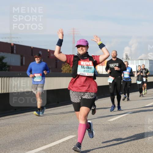 03.10.2025 - Köhlbrandbrückenlauf Jannik Wohlers http://msf.ph/oto/9093473 03.10.2025 10:00:37 Position 3 2017, 17 meine-sportfotos.de
