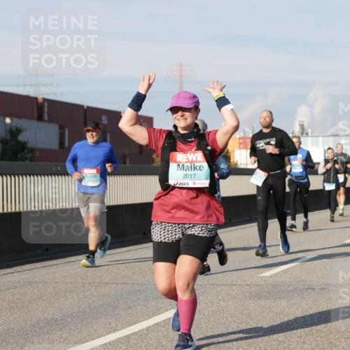 03.10.2025 - Köhlbrandbrückenlauf Jannik Wohlers http://msf.ph/oto/9093476 03.10.2025 10:00:37 Position 3 2017 meine-sportfotos.de