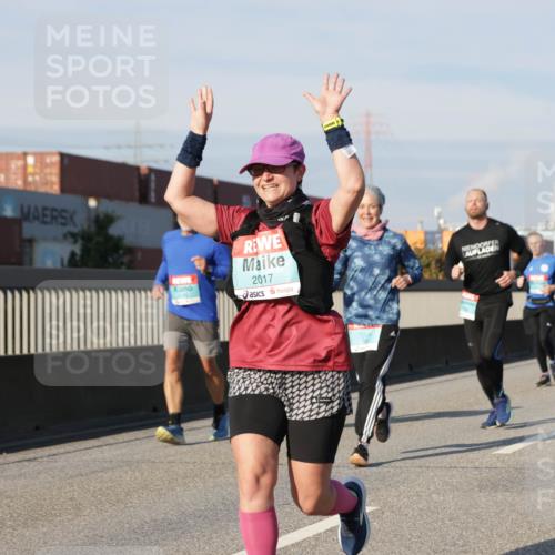 03.10.2025 - Köhlbrandbrückenlauf Jannik Wohlers http://msf.ph/oto/9093498 03.10.2025 10:00:38 Position 3 2017 meine-sportfotos.de