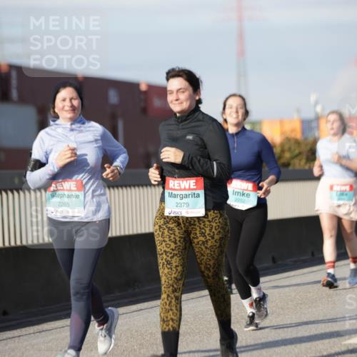 03.10.2025 - Köhlbrandbrückenlauf Jannik Wohlers http://msf.ph/oto/9093589 03.10.2025 10:12:15 Position 3 2265, 2379, 2252 meine-sportfotos.de