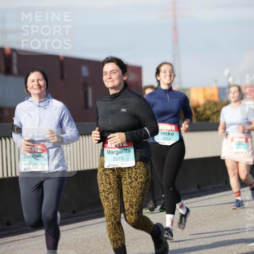 03.10.2025 - Köhlbrandbrückenlauf Jannik Wohlers http://msf.ph/oto/9093601 03.10.2025 10:12:16 Position 3 2265, 2379, 2252 meine-sportfotos.de
