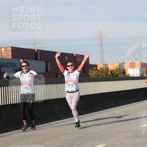 03.10.2025 - Köhlbrandbrückenlauf Jannik Wohlers http://msf.ph/oto/9093748 03.10.2025 10:00:46 Position 3 1671, 1659 meine-sportfotos.de