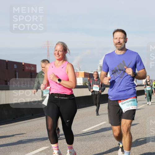 03.10.2025 - Köhlbrandbrückenlauf Jannik Wohlers http://msf.ph/oto/9093835 03.10.2025 10:00:47 Position 3 1212 meine-sportfotos.de