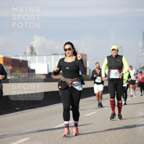 03.10.2025 - Köhlbrandbrückenlauf Jannik Wohlers http://msf.ph/oto/9093931 03.10.2025 10:12:29 Position 3 3800 meine-sportfotos.de