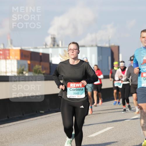 03.10.2025 - Köhlbrandbrückenlauf Jannik Wohlers http://msf.ph/oto/9094066 03.10.2025 10:00:56 Position 3 2641, 3446 meine-sportfotos.de