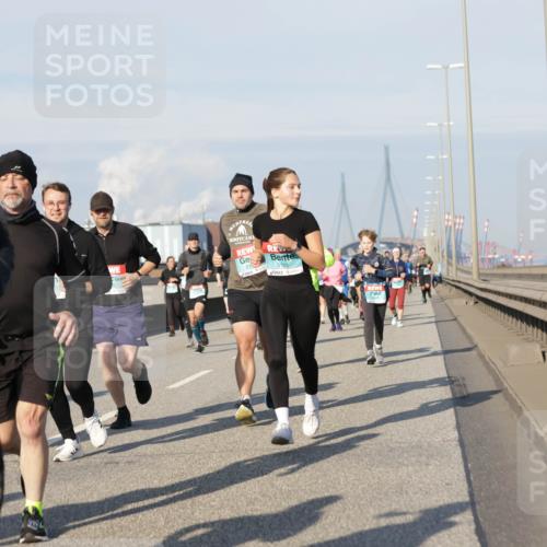 03.10.2025 - Köhlbrandbrückenlauf Jannik Wohlers http://msf.ph/oto/9094365 03.10.2025 10:01:05 Position 3 2789, 21, 3125 meine-sportfotos.de