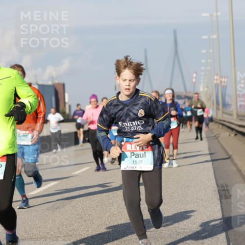 03.10.2025 - Köhlbrandbrückenlauf Jannik Wohlers http://msf.ph/oto/9094522 03.10.2025 10:01:08 Position 3 1549, 1548 meine-sportfotos.de