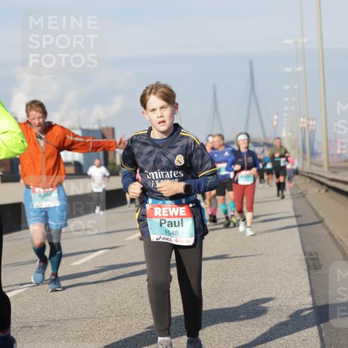 03.10.2025 - Köhlbrandbrückenlauf Jannik Wohlers http://msf.ph/oto/9094562 03.10.2025 10:01:09 Position 3 1549, 1548 meine-sportfotos.de