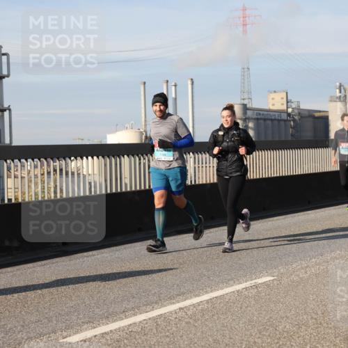 03.10.2025 - Köhlbrandbrückenlauf Lena Gebhardt http://msf.ph/oto/9094649 03.10.2025 10:09:23 Position 2 1769 meine-sportfotos.de