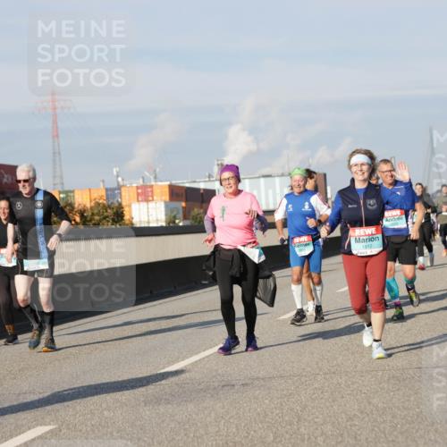 03.10.2025 - Köhlbrandbrückenlauf Jannik Wohlers http://msf.ph/oto/9094722 03.10.2025 10:01:12 Position 3 1812 meine-sportfotos.de