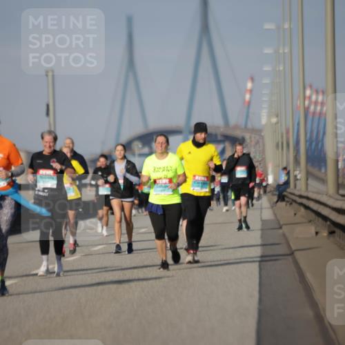 03.10.2025 - Köhlbrandbrückenlauf Jannik Wohlers http://msf.ph/oto/9094873 03.10.2025 10:13:02 Position 3  meine-sportfotos.de