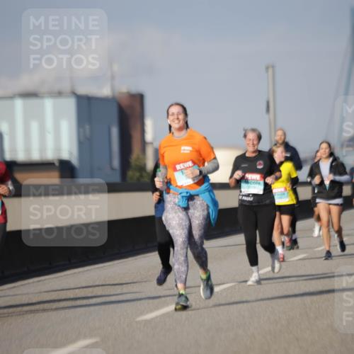 03.10.2025 - Köhlbrandbrückenlauf Jannik Wohlers http://msf.ph/oto/9094898 03.10.2025 10:13:03 Position 3  meine-sportfotos.de