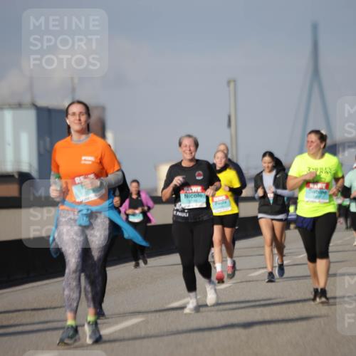 03.10.2025 - Köhlbrandbrückenlauf Jannik Wohlers http://msf.ph/oto/9094957 03.10.2025 10:13:04 Position 3  meine-sportfotos.de
