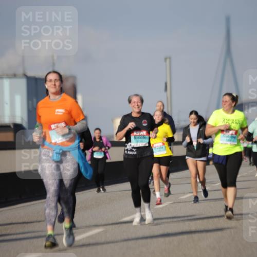 03.10.2025 - Köhlbrandbrückenlauf Jannik Wohlers http://msf.ph/oto/9094964 03.10.2025 10:13:04 Position 3 749 meine-sportfotos.de