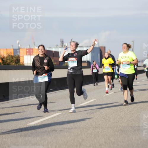 03.10.2025 - Köhlbrandbrückenlauf Jannik Wohlers http://msf.ph/oto/9094996 03.10.2025 10:13:09 Position 3 1749, 2041 meine-sportfotos.de