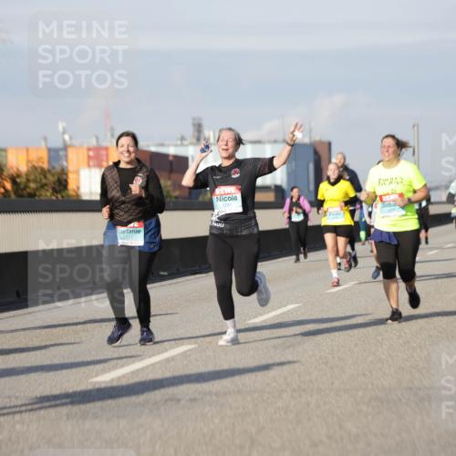 03.10.2025 - Köhlbrandbrückenlauf Jannik Wohlers http://msf.ph/oto/9094999 03.10.2025 10:13:09 Position 3 1749, 2041 meine-sportfotos.de