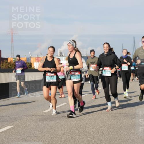 03.10.2025 - Köhlbrandbrückenlauf Jannik Wohlers http://msf.ph/oto/9095061 03.10.2025 10:01:20 Position 3 2349, 2247, 2670 meine-sportfotos.de