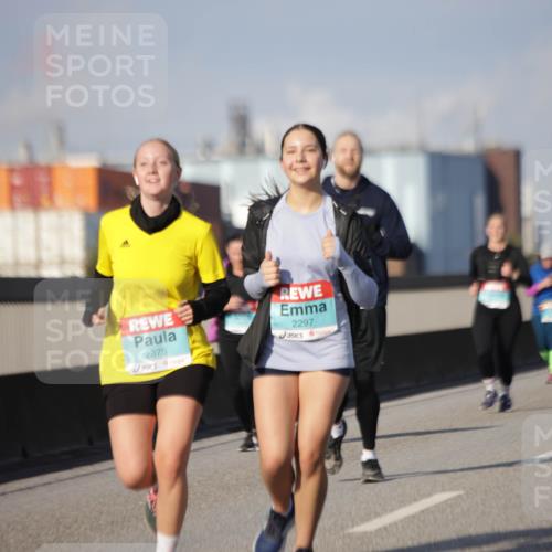 03.10.2025 - Köhlbrandbrückenlauf Jannik Wohlers http://msf.ph/oto/9095099 03.10.2025 10:13:14 Position 3 2875, 2297 meine-sportfotos.de