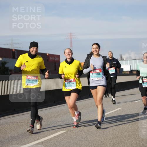 03.10.2025 - Köhlbrandbrückenlauf Jannik Wohlers http://msf.ph/oto/9095179 03.10.2025 10:13:16 Position 3 2872, 2875, 2297, 2924 meine-sportfotos.de