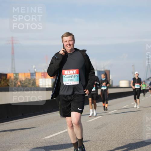 03.10.2025 - Köhlbrandbrückenlauf Jannik Wohlers http://msf.ph/oto/9095288 03.10.2025 10:13:20 Position 3 2348 meine-sportfotos.de