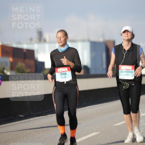 03.10.2025 - Köhlbrandbrückenlauf Jannik Wohlers http://msf.ph/oto/9095363 03.10.2025 10:13:24 Position 3 2550, 2553 meine-sportfotos.de